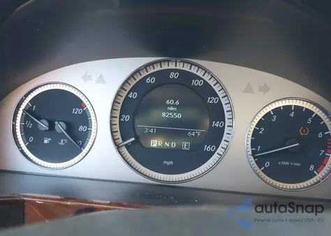 2012 Mercedes-Benz Glk 350 4Matic z USA, uszkodzony, nr VIN WDCGG8HB9CF777545